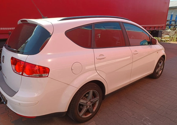 Seat Altea XL cena 25600 przebieg: 162000, rok produkcji 2014 z Czarnków małe 497